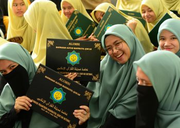 Digitalisasi dan Tantangan Etika Mahasiswa Muslim di Era Modern