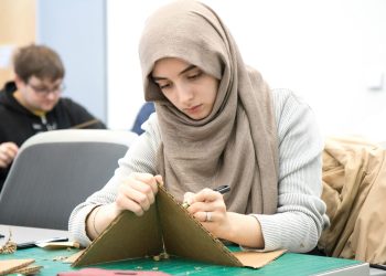 Urgensi Menuntut Ilmu dalam Islam: Mahasiswa sebagai Pewaris Peradaban