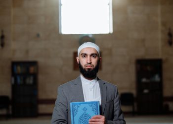 Urgensi Menuntut Ilmu dalam Islam: Mahasiswa sebagai Pewaris Peradaban